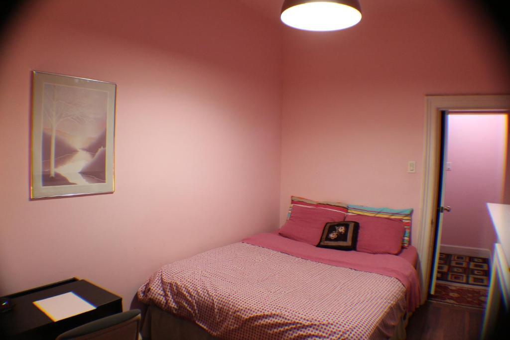 Comfy Guesthouse & Suite Toronto Pokoj fotografie